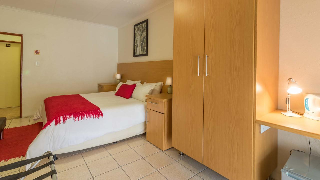 Gannet Place Guest House Hazyview Esterno foto